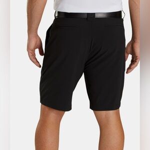 NWT - FootJoy Men’s Lightweight 9" Inseam Golf Short in Black, Waist 38